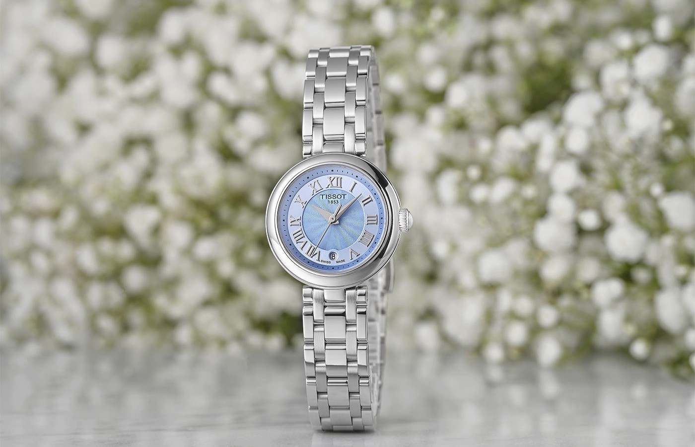<b>天梭小美人系列淡蓝款腕表，让你的520更加浪漫！</b>